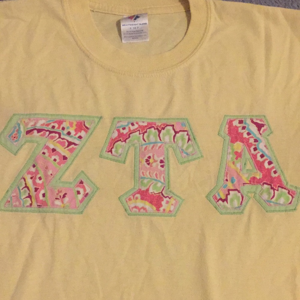 Zeta Tau Alpha Vera Bradley letter shirt